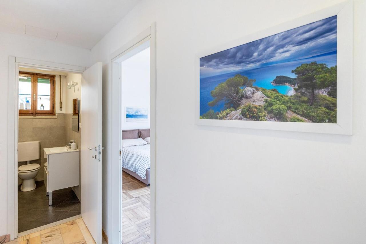 Casa Romeo Appartamento Con Posto Auto フィナーレ・リーグレ エクステリア 写真