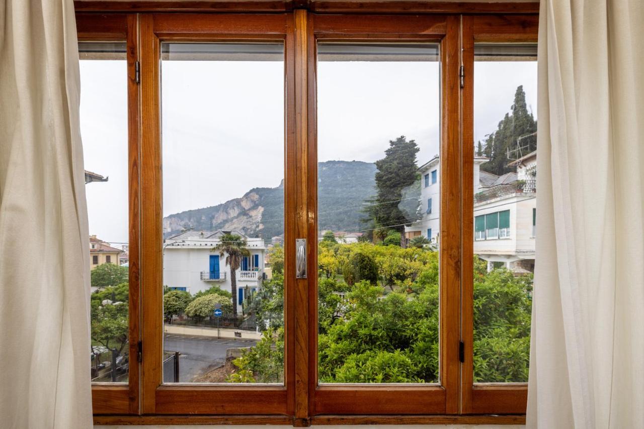 Casa Romeo Appartamento Con Posto Auto フィナーレ・リーグレ エクステリア 写真